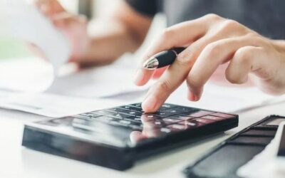 How to Keep Your Wallet Happy: The Easy-Peasy Guide to Budgeting and Tracking Spending